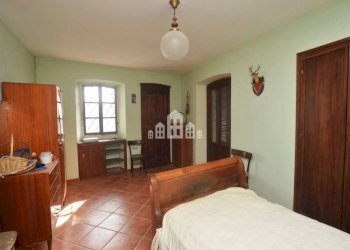 Camera da letto - Casa indipendente via Pietro Bossatti, 18, Rueglio - foto 20