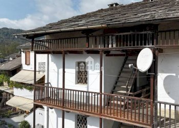 Facciata - Casa indipendente via Pietro Bossatti, 18, Rueglio - foto 36