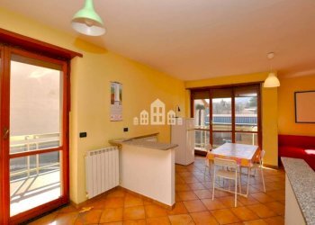 Salone - Quadrilocale via Torino, 31, Cuorgnè - foto 8