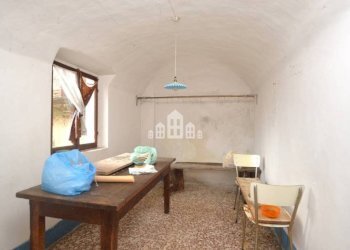 Salone - Casa indipendente Frazione Braida, snc, Canischio - foto 17