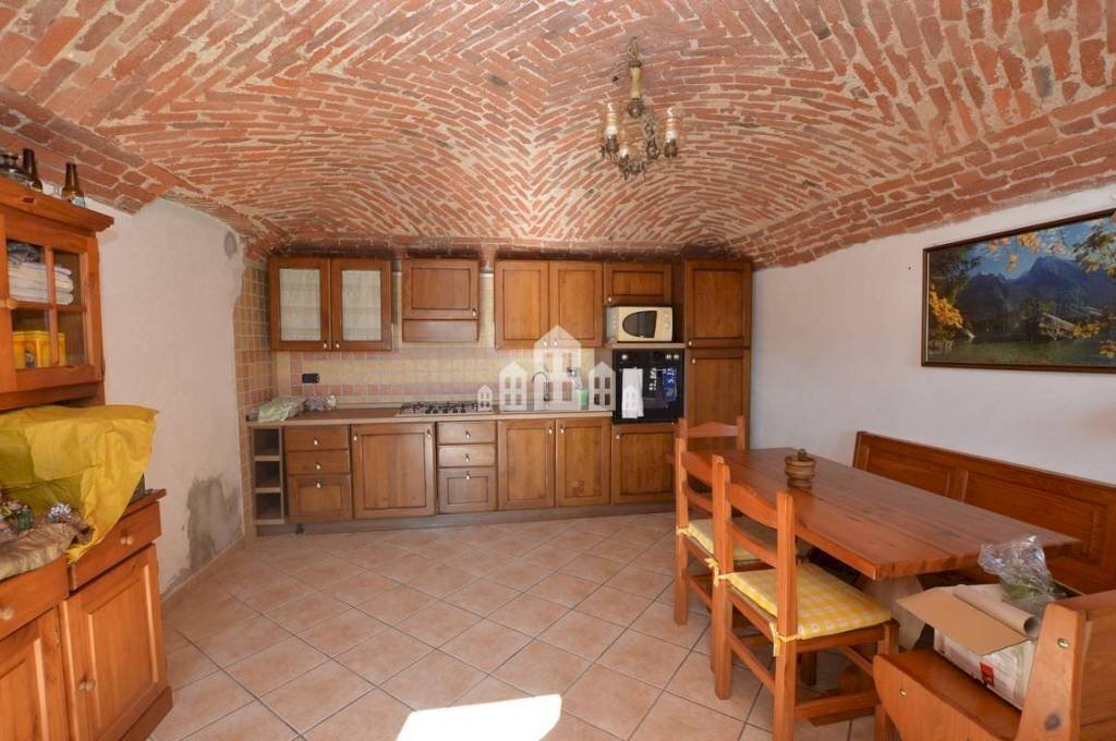 Cucina - Casa indipendente via Borgonuovo, snc, San Colombano Belmonte - foto 3