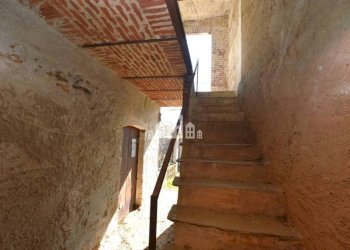 Interno palazzo - Casa indipendente via Borgonuovo, snc, San Colombano Belmonte - foto 20