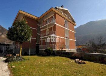 Facciata - Trilocale via san pietro, 25, Sparone - foto 1