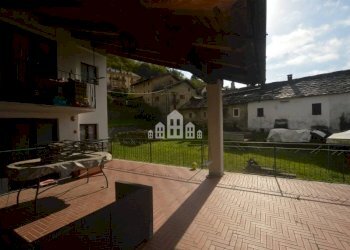 Terrazzo - Casa indipendente via Cairoli, 1, Brosso - foto 11