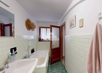 Bagno - Casa indipendente via Cairoli, 1, Brosso - foto 34