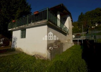 Facciata - Casa indipendente via Cairoli, 1, Brosso - foto 45