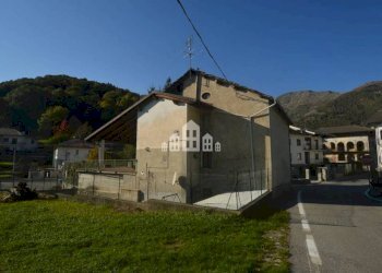 Facciata - Casa indipendente via Cairoli, 1, Brosso - foto 49