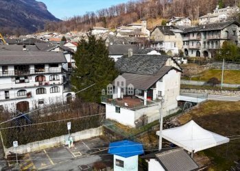 Vista - Casa indipendente via Cairoli, 1, Brosso - foto 50