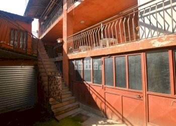 Cortile interno - Casa indipendente frazione pemonte, 6, Prascorsano - foto 7