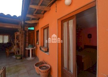 Balcone - Casa indipendente frazione pemonte, 6, Prascorsano - foto 32