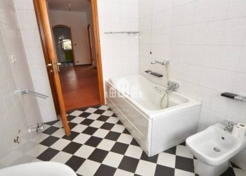 Bagno - Villa strada Vicinale di San Salvatore, SNC, Ozegna - photo 16