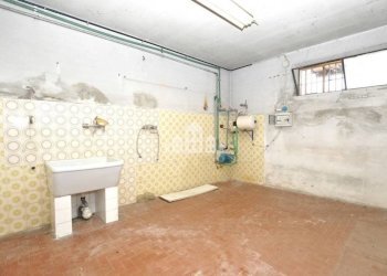 Lavanderia - Villa strada Vicinale di San Salvatore, SNC, Ozegna - photo 45