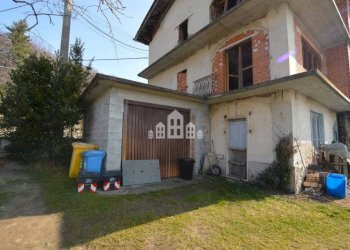 Facciata - Casa indipendente via Aosta, 17, Val di Chy - foto 5