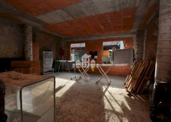 Stanza non arredata - Independent house via Centrale, 15, Castellamonte - photo 28