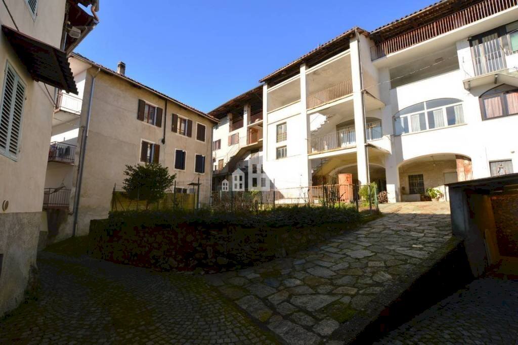 Facciata - Independent house via dei Fiori, snc, Val di Chy - photo 2