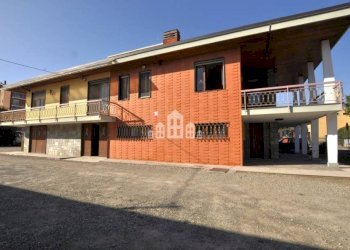 Facciata - Capannone via Fontana, 55, Feletto - foto 41