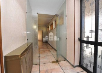 Interno palazzo - Capannone via Fontana, 55, Feletto - foto 14