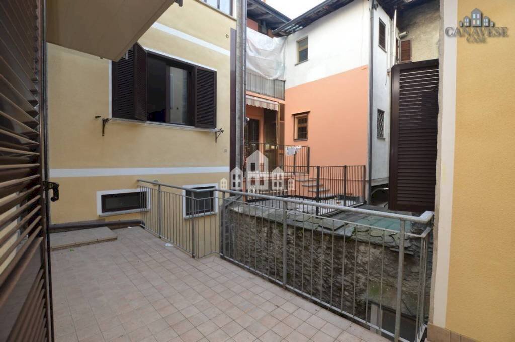 Balcone - Quadrilocale piazza craveri, 3, Pont-Canavese - foto 3