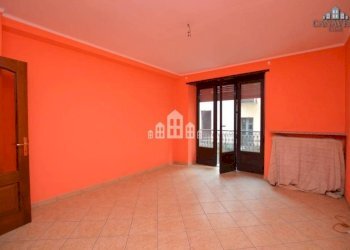 Stanza non arredata - Quadrilocale piazza craveri, 3, Pont-Canavese - foto 7