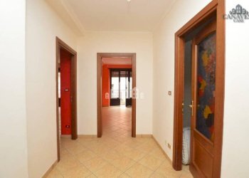 Interno appartamento - Quadrilocale piazza craveri, 3, Pont-Canavese - foto 8