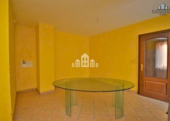 Interno appartamento - Quadrilocale piazza craveri, 3, Pont-Canavese - foto 10