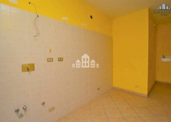 Stanza non arredata - Quadrilocale piazza craveri, 3, Pont-Canavese - foto 11