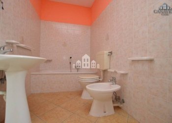 Bagno - Quadrilocale piazza craveri, 3, Pont-Canavese - foto 17