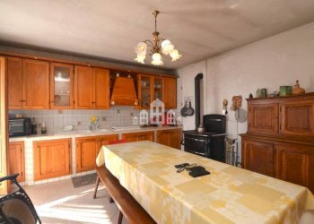 Cucina - Casa indipendente Località Viola, 1, Prascorsano - foto 16