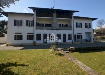 Facciata - Villa via Bosdonio, 7, Cuorgnè - foto 3
