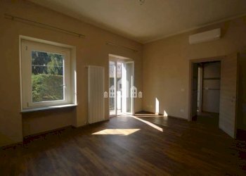 Camera da letto - Villa via Bosdonio, 7, Cuorgnè - foto 26