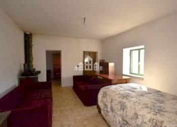 Salone - Casa indipendente Regione Scheè, 1, Vistrorio - foto 14