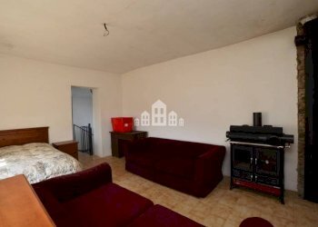 Salone - Casa indipendente Regione Scheè, 1, Vistrorio - foto 16