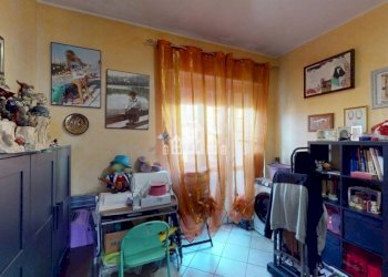 Camera da letto - Trilocale via Favria, 29, Rivarolo Canavese - foto 18