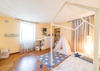 Independent house Verduno - photo 14