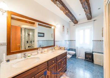 Independent house Verduno - photo 16