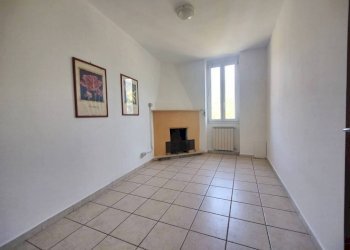 Camera da letto - Trilocale piazza Sant'Andrea, Ceriana - foto 15