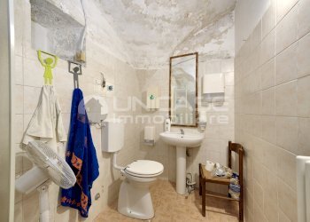 Bagno - Ristorante Via XVII Febbraio, 5, Luserna San Giovanni - foto 17