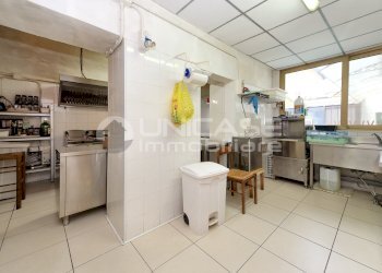 Cucina - Ristorante Via XVII Febbraio, 5, Luserna San Giovanni - foto 28