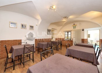 Sala - Ristorante Via XVII Febbraio, 5, Luserna San Giovanni - foto 15