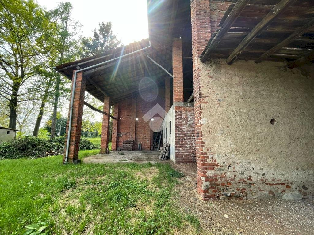 Rustic Cascina Secca, Momo - photo 3