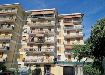 Quadrilocale Via albenga, Genova (zona Prà) - foto 4