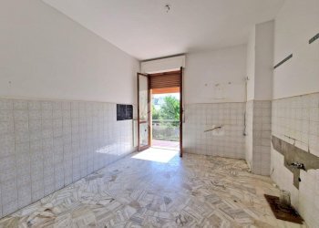 Quadrilocale Via albenga, Genova (zona Prà) - foto 7