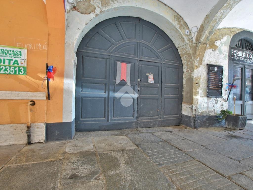 Stabile - Palazzo Via Galileo Ferraris, Livorno Ferraris - foto 1