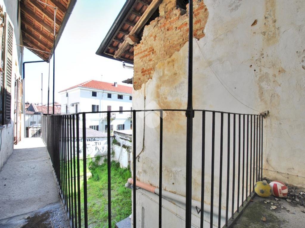 Stabile - Palazzo Via Galileo Ferraris, Livorno Ferraris - foto 2