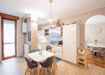 Trilocale viale Campania, Monza (zona San Giuseppe) - foto 2