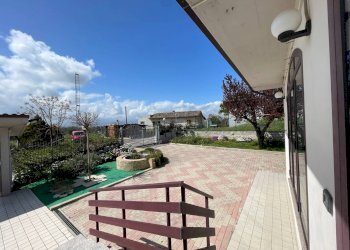 Villa Unifamiliare CONTRADA COLLE DI GIOGO, Moscufo - foto 28