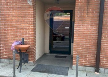 Ufficio Via Lungolago di Calcinate, Varese (zona Calcinate del Pesce) - foto 24