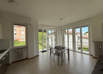 Trilocale via aleardo aleardi, Desenzano del Garda - foto 2