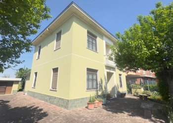 Casa indipendente Frazione Castione Marchesi, Fidenza - foto 1