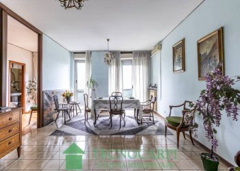 Salone - Trilocale strada degli Schiocchi, Modena - foto 1